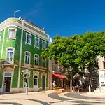Charmoso Apartamento Em Zona Calma Com Piscina #1879